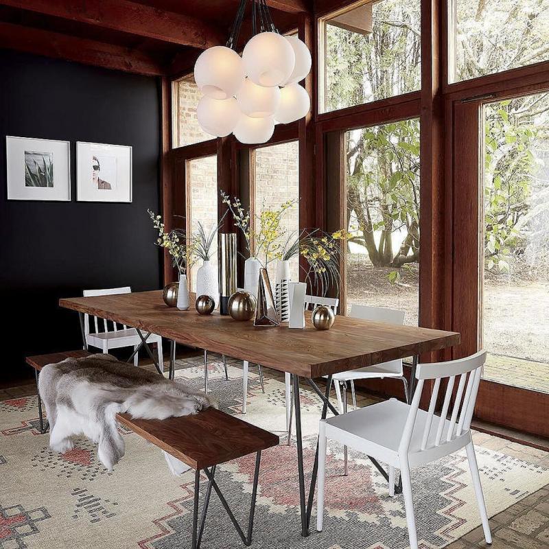 Here's Why You Shouldn't Use Dark Paint Colors