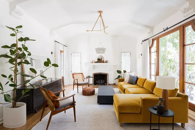 Long-Living-Room-Layout-Ideas
